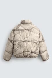 ABSTRACT PRINT PUFFER JACKET - Image 2